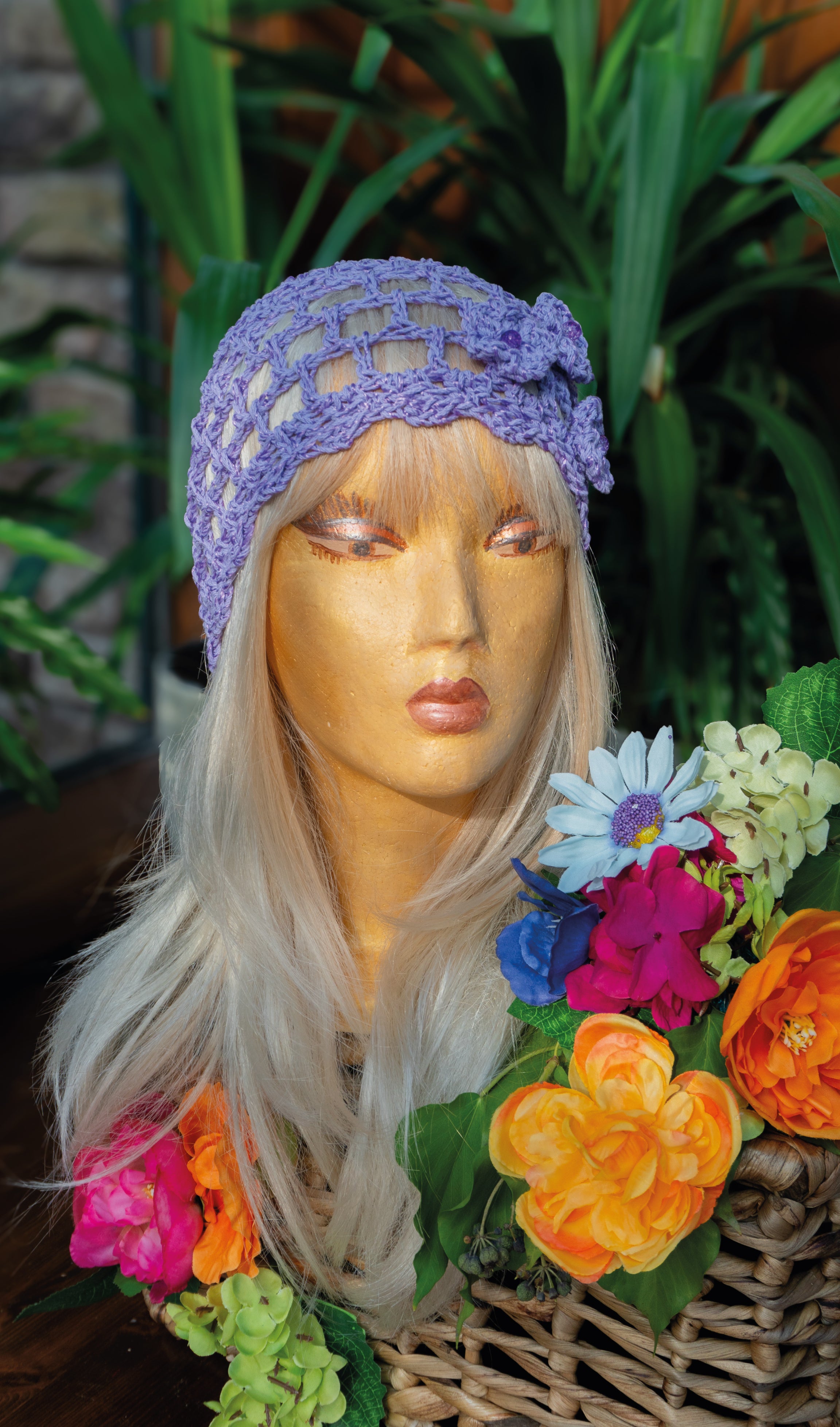 Boho Häkelmütze in Pastell-Lila – handgemachtes Unikat im Ibiza Stil für Festival und City-Looks