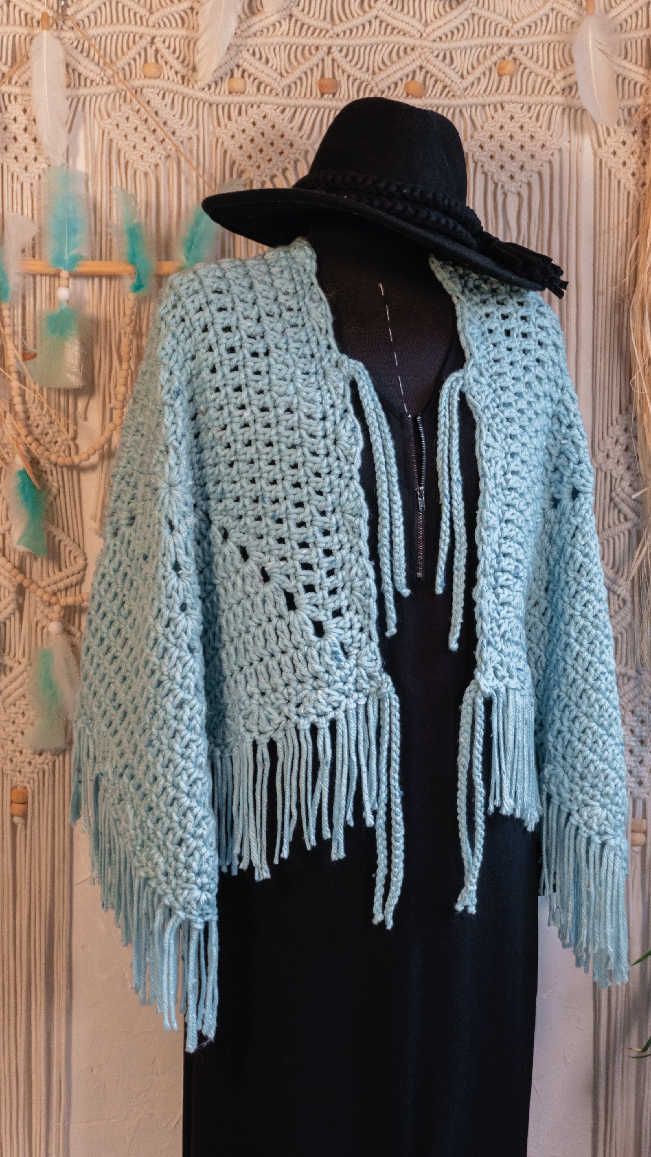poncho hellmint unikat Häkeljacke boho style